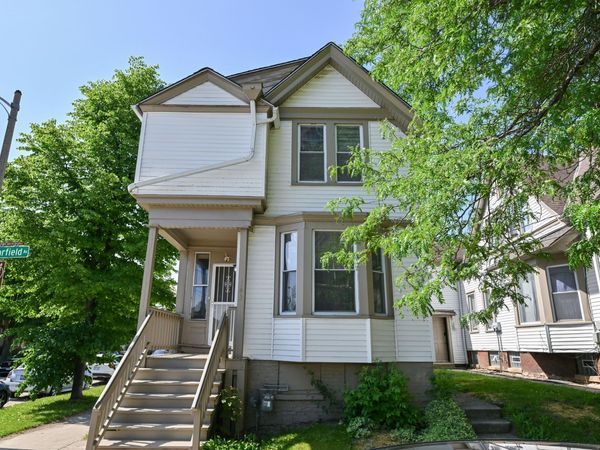 143 E Garfield Ave, Milwaukee, WI 53212