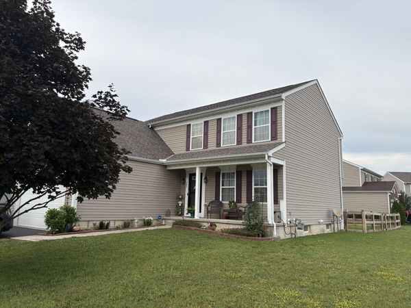282 Karst Circle , Ashville, OH 43103