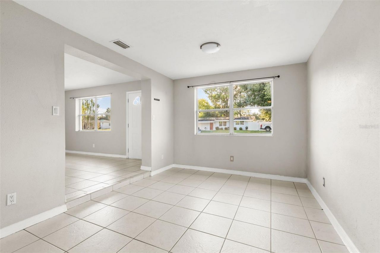 2913 Mcintosh Road, Sarasota, FL 34232 Photo