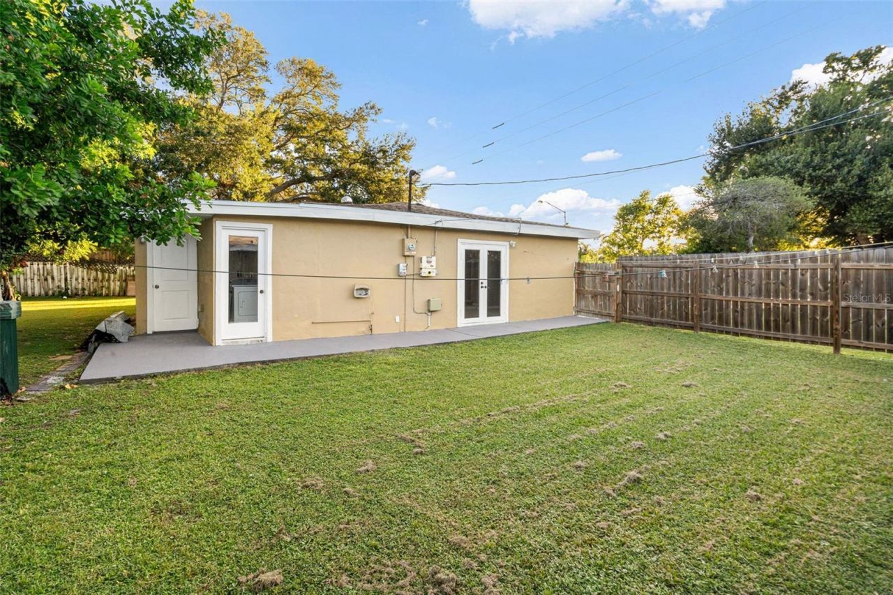 2913 Mcintosh Road, Sarasota, FL 34232 Photo