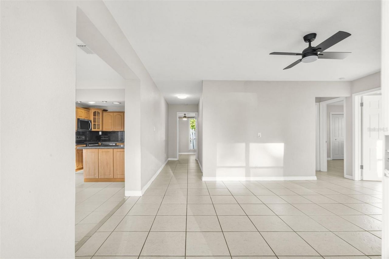 2913 Mcintosh Road, Sarasota, FL 34232 Photo