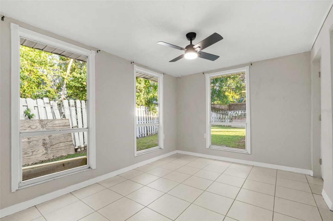 2913 Mcintosh Road, Sarasota, FL 34232 Photo