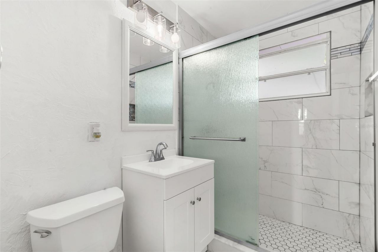 2913 Mcintosh Road, Sarasota, FL 34232 Photo