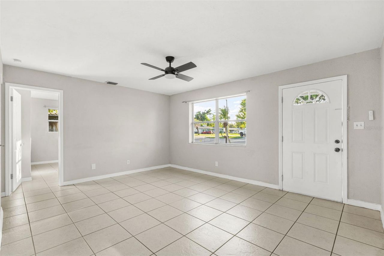 2913 Mcintosh Road, Sarasota, FL 34232 Photo
