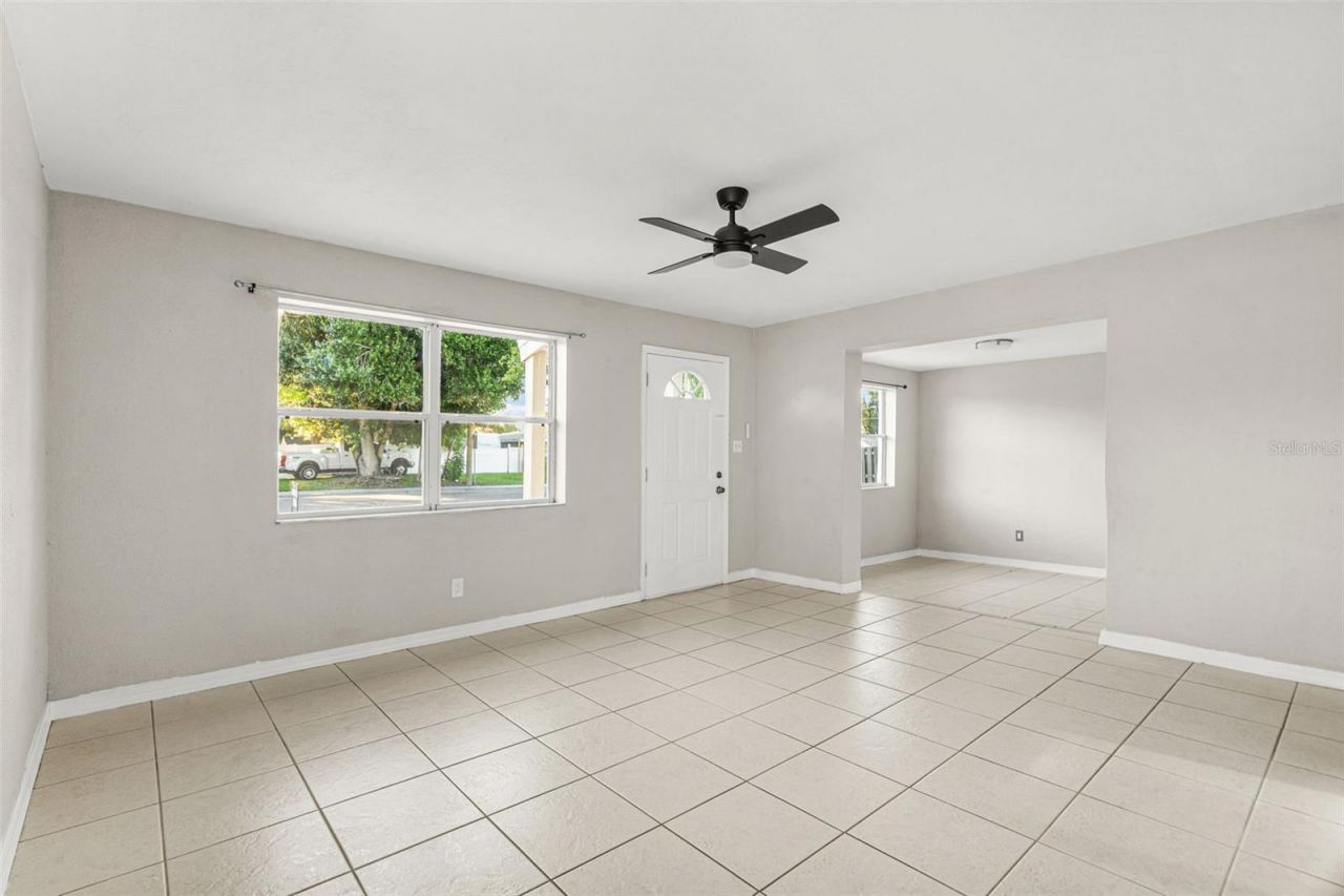 2913 Mcintosh Road, Sarasota, FL 34232 Photo