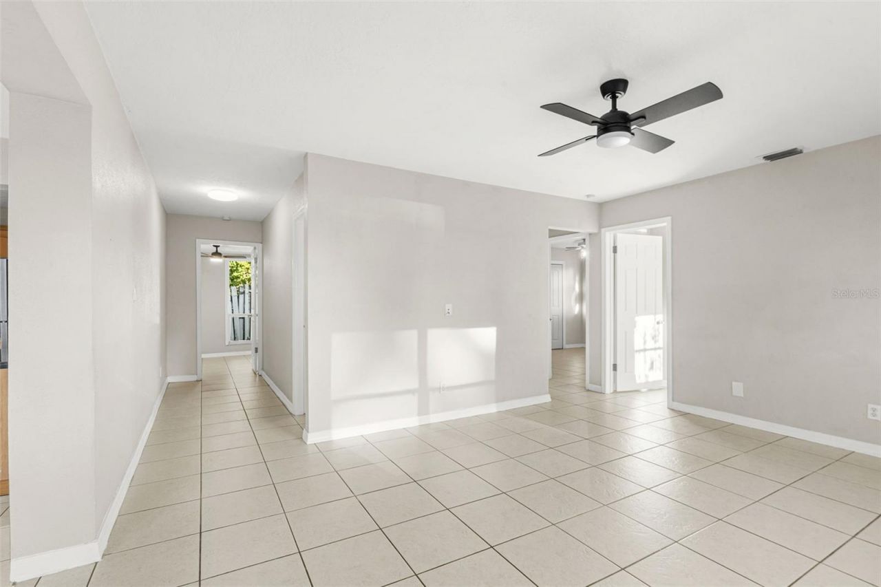 2913 Mcintosh Road, Sarasota, FL 34232 Photo