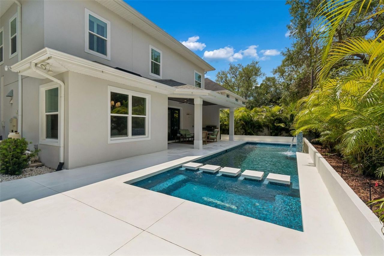 4601 S Esperanza Avenue, Tampa, FL 33611 Photo