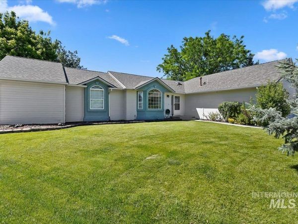 1205 Walnut Creek Ct, Nampa, ID 83686