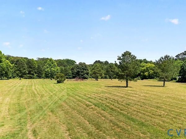 00000 River road, Lancaster, VA 22503
