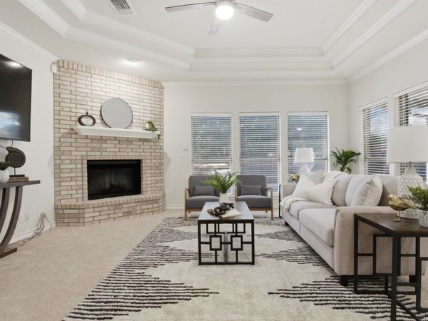 128 Alexandria St., La Vernia, TX 78121