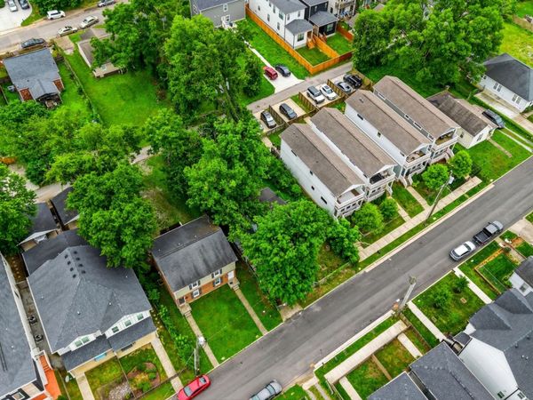 1910 15th Ave N, Nashville, TN 37208