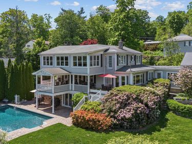 60 Walnut Street, Harveys Lake, PA 18618