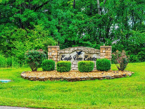 lot 8 Eagle View Dr, Muscle Shoals, AL 35661