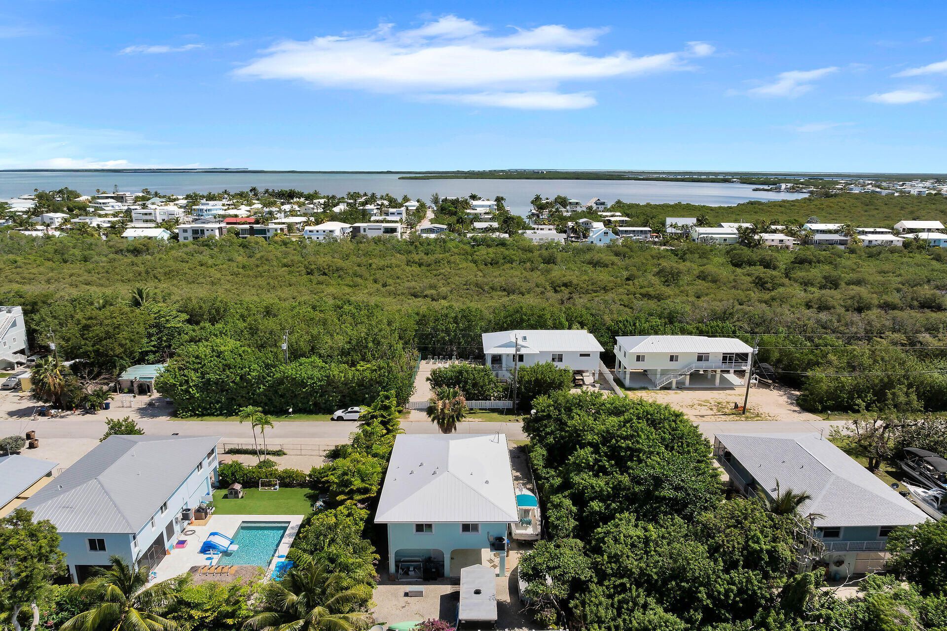 54 Tarpon Avenue, Key Largo, FL 33037 Photo