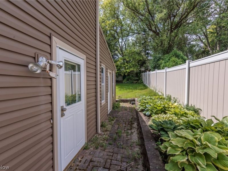 2207 Jacqueline Drive, Parma, OH 44134 Photo 43