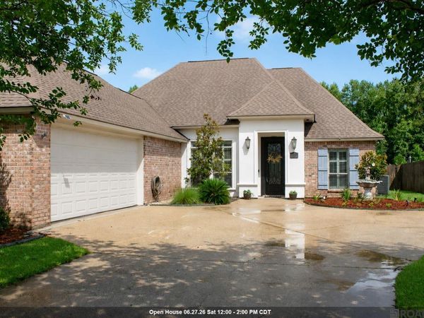 8135 Lavender Dr, Baton Rouge, LA 70818