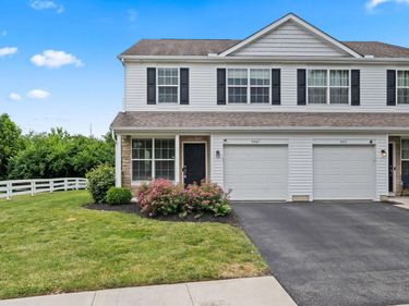 5467 Albany Terrace Way, Unit 1301, Westerville, OH 43081