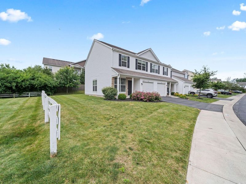 5467 Albany Terrace Way, Unit 1301, Westerville, OH 43081 Photo 2