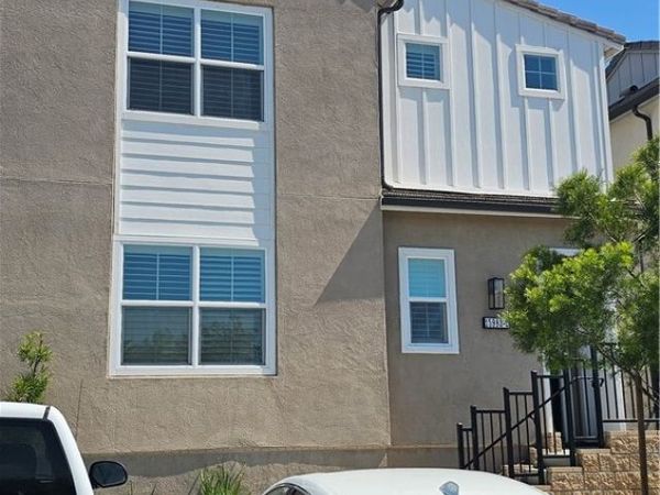 15982 Parkhouse , Unit 2, Fontana, CA 92336