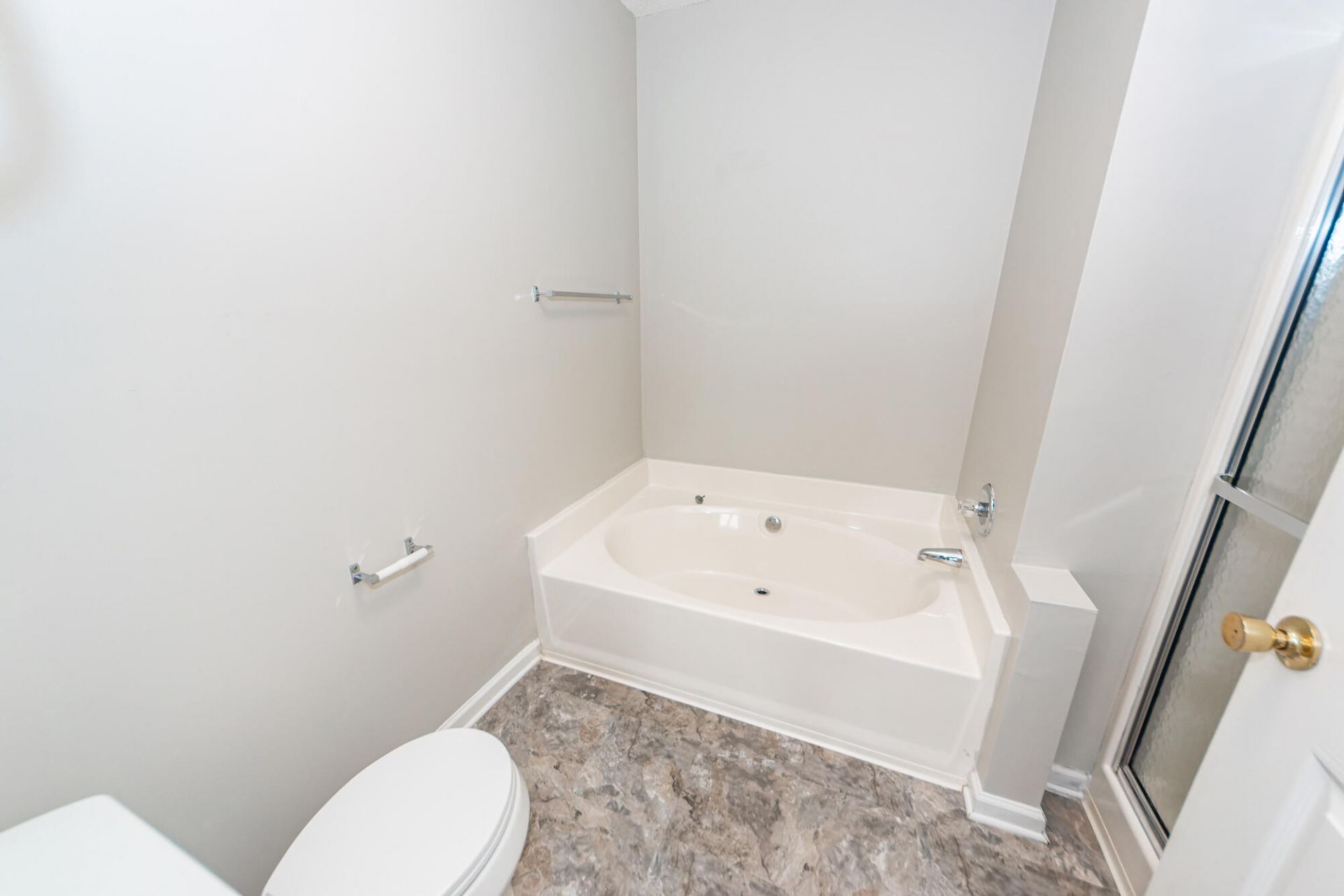 1307 Apex Lane Photo 23