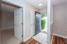 1307 Apex Lane photo 4