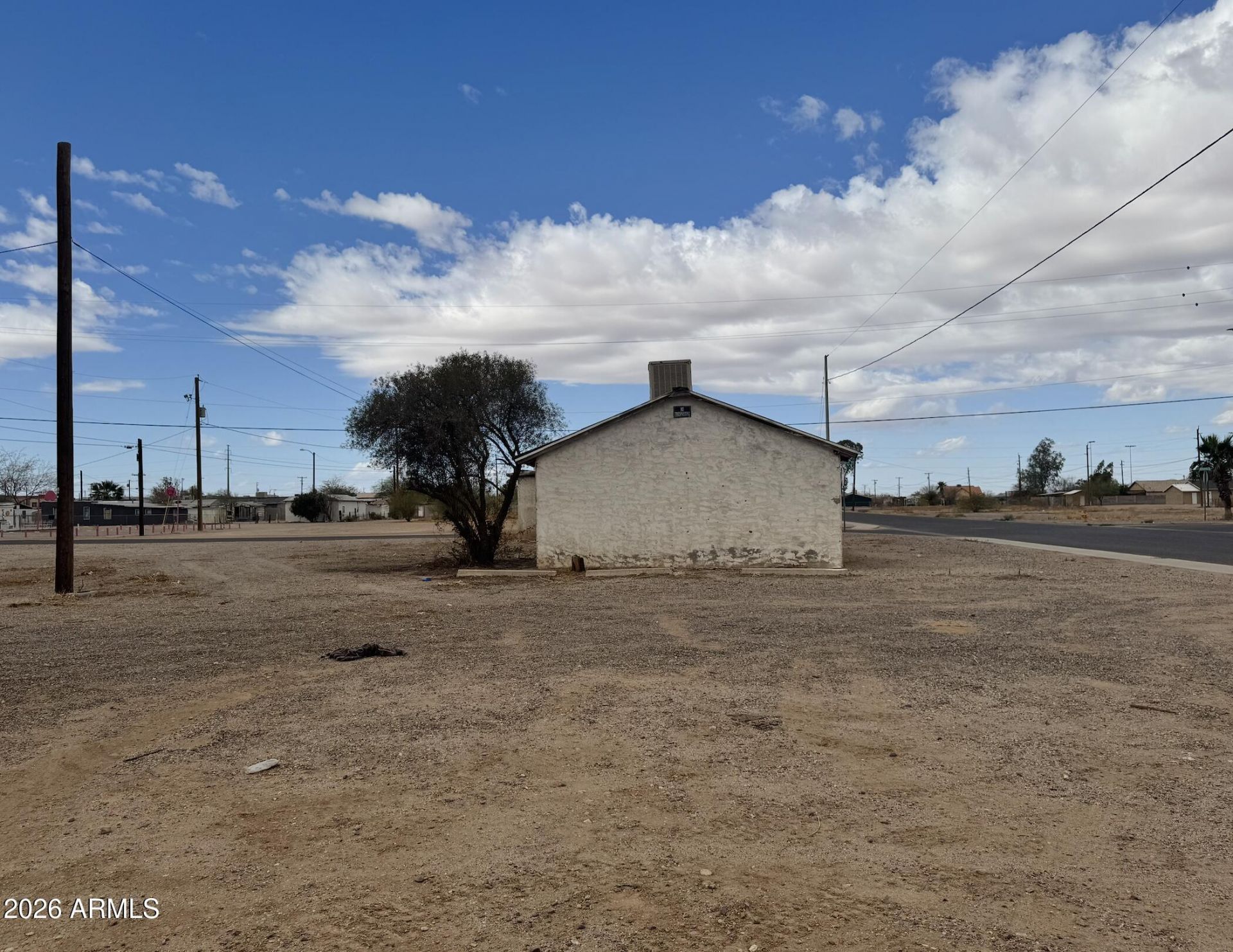 327 W Dr Martin Luther King Street, Eloy, AZ 85131 Main Photo