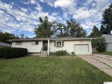 3035 S 134Th Street, Omaha, NE 68144