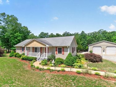 3219 S SPOTSWOOD TRL , LOUISA, VA 23093