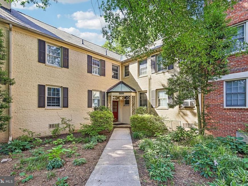 2223 Washington Avenue, Unit 103, Silver Spring, MD 20910 Main Photo