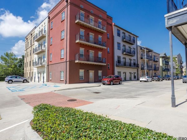 3347 Nicholson Dr, Unit #B408, Baton Rouge, LA 70802