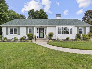 138 Country Lane, Frankfort, KY 40601