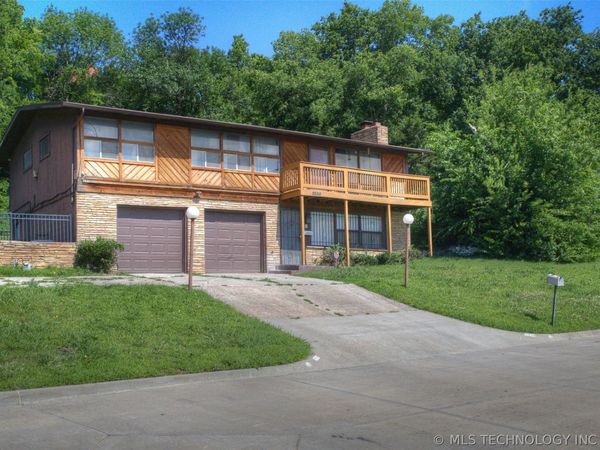 2234 N Main Street , Tulsa, OK 74106