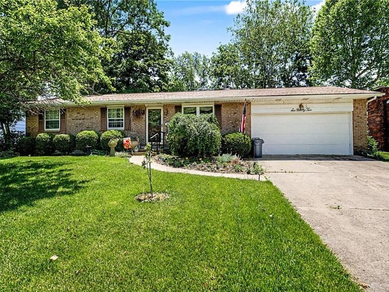 692 W Truesdell Street, Wilmington, OH 45177 Photo 3