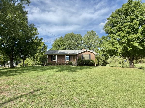 521 Centerville Rd , Lebanon, TN 37087