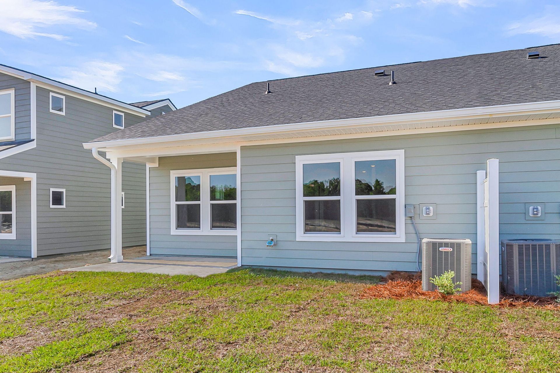5054 Blackberry Lane Photo 10
