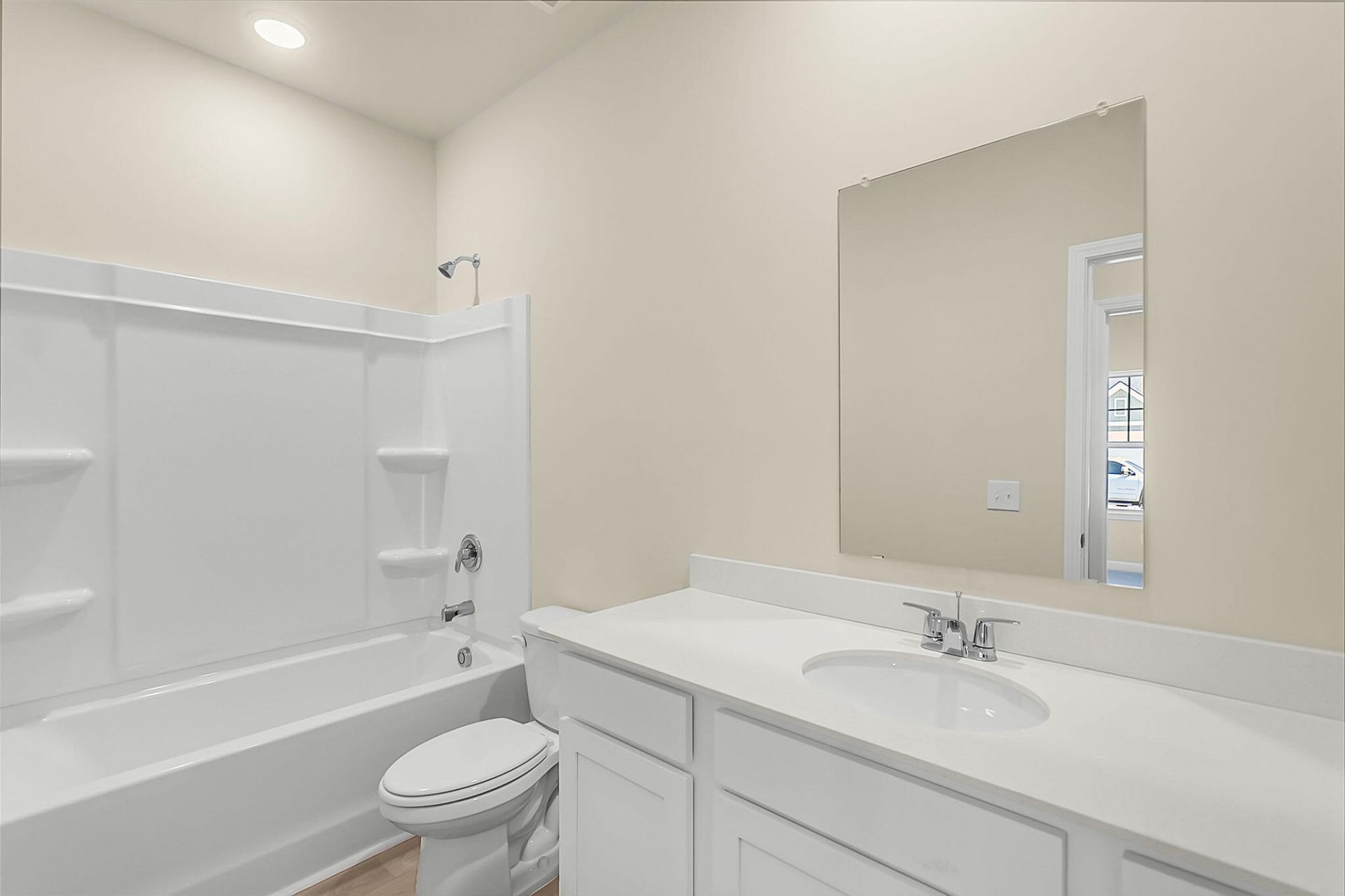 5054 Blackberry Lane Photo 17