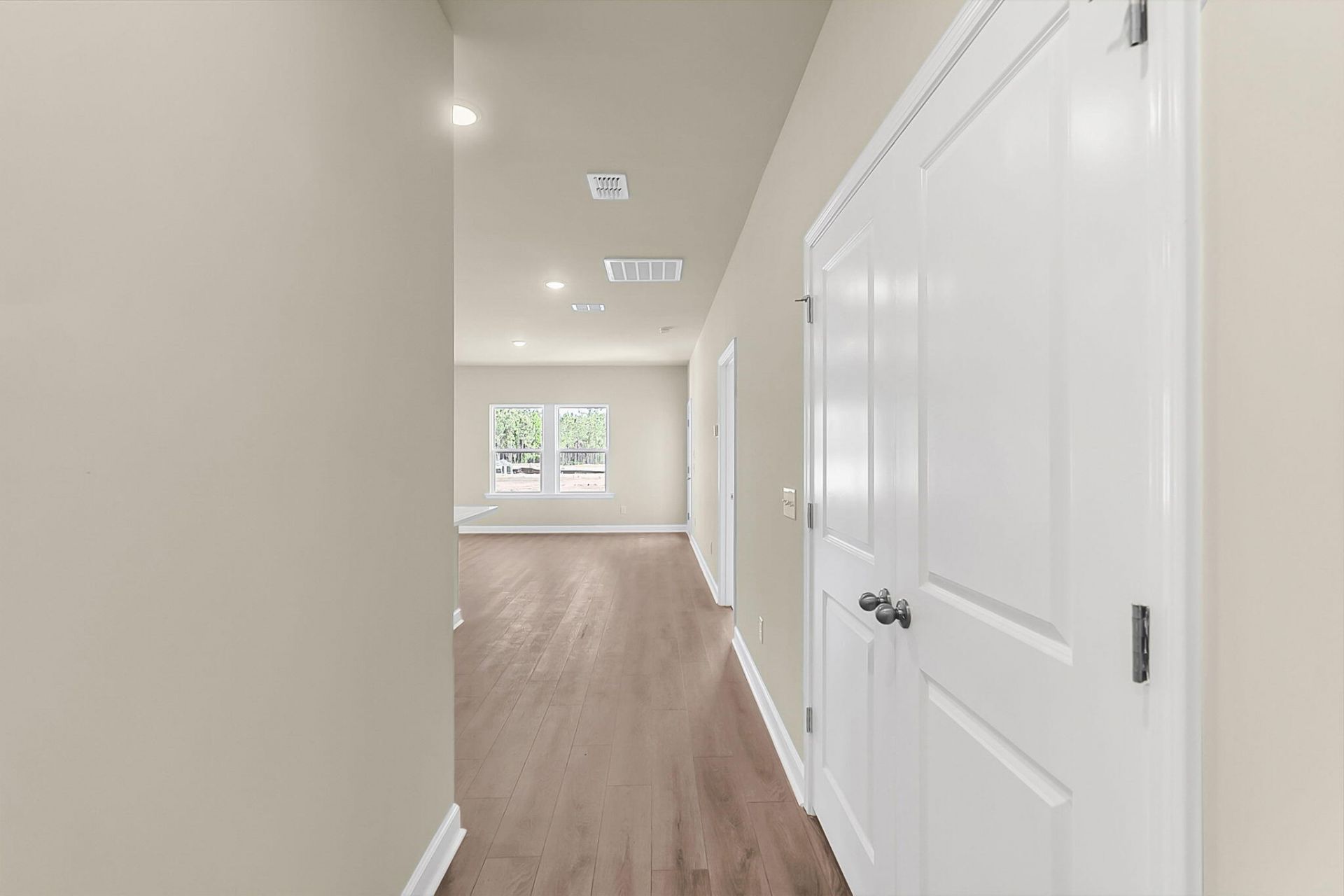 5054 Blackberry Lane Photo 18