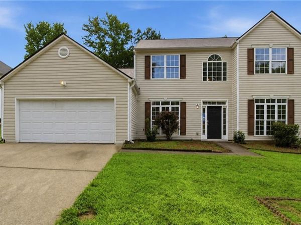 835 Shadow Lake Drive , Lithonia, GA 30058