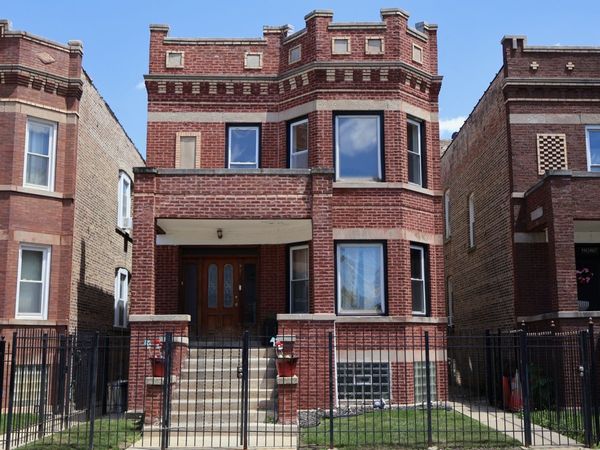 921 N Leclaire Avenue, Chicago, IL 60651