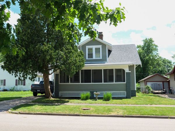 813 W Vine Street, Champaign, IL 61820