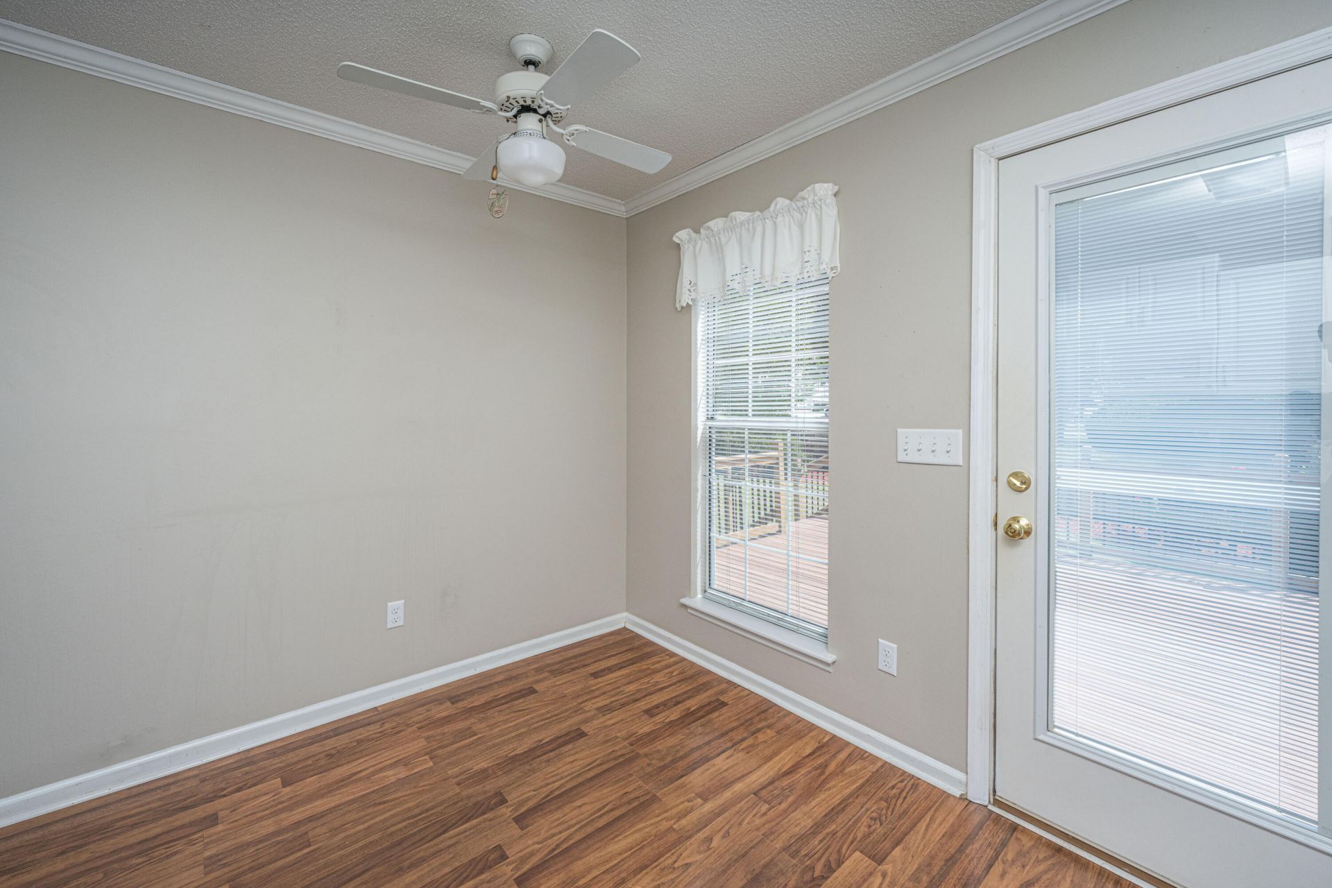 122 Ashton Drive Photo 15