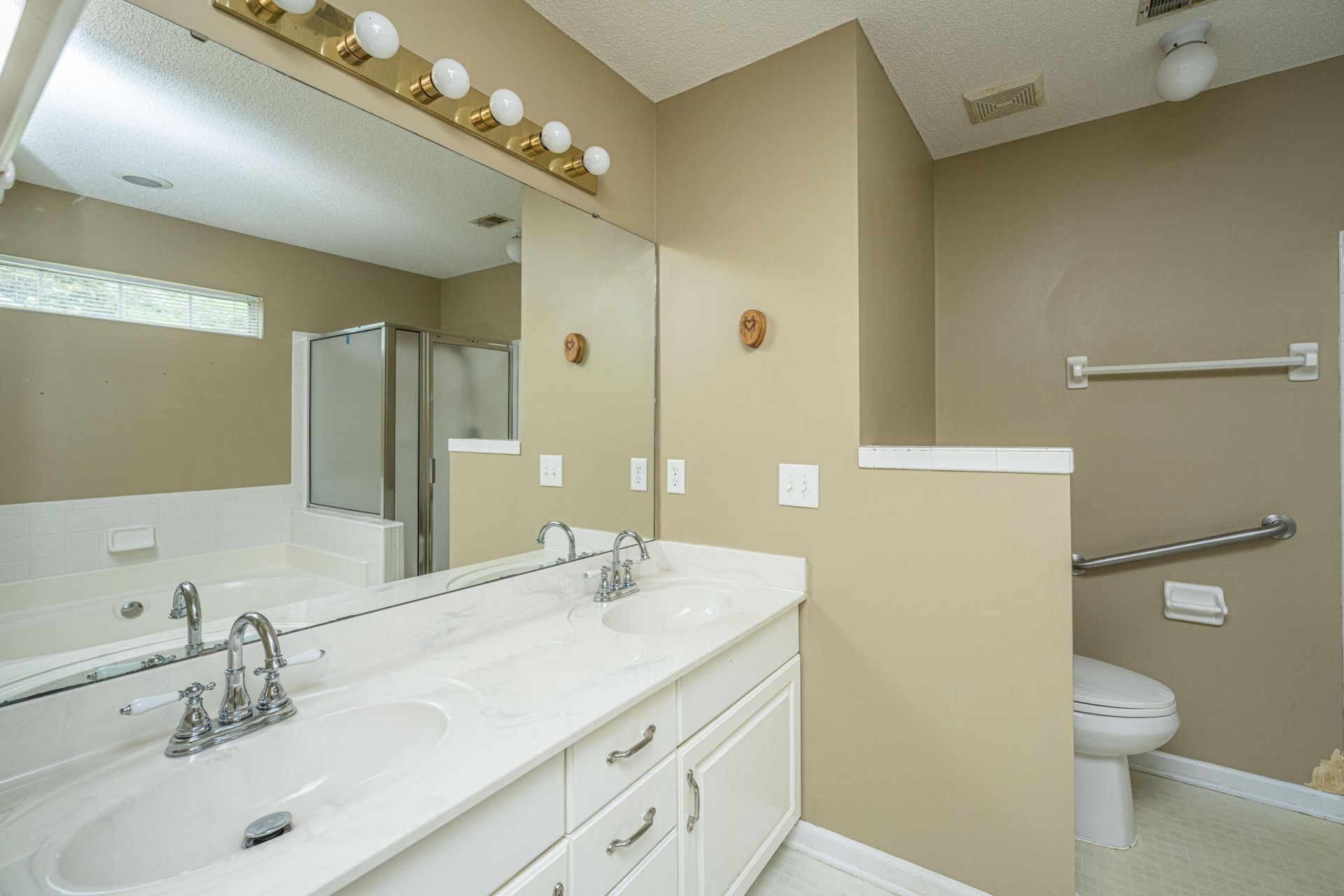 122 Ashton Drive Photo 19