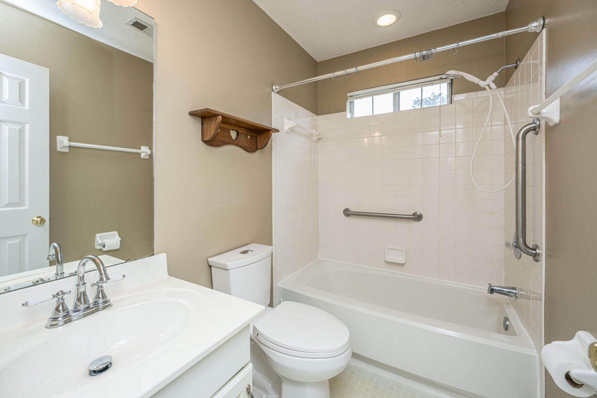 122 Ashton Drive Photo 24