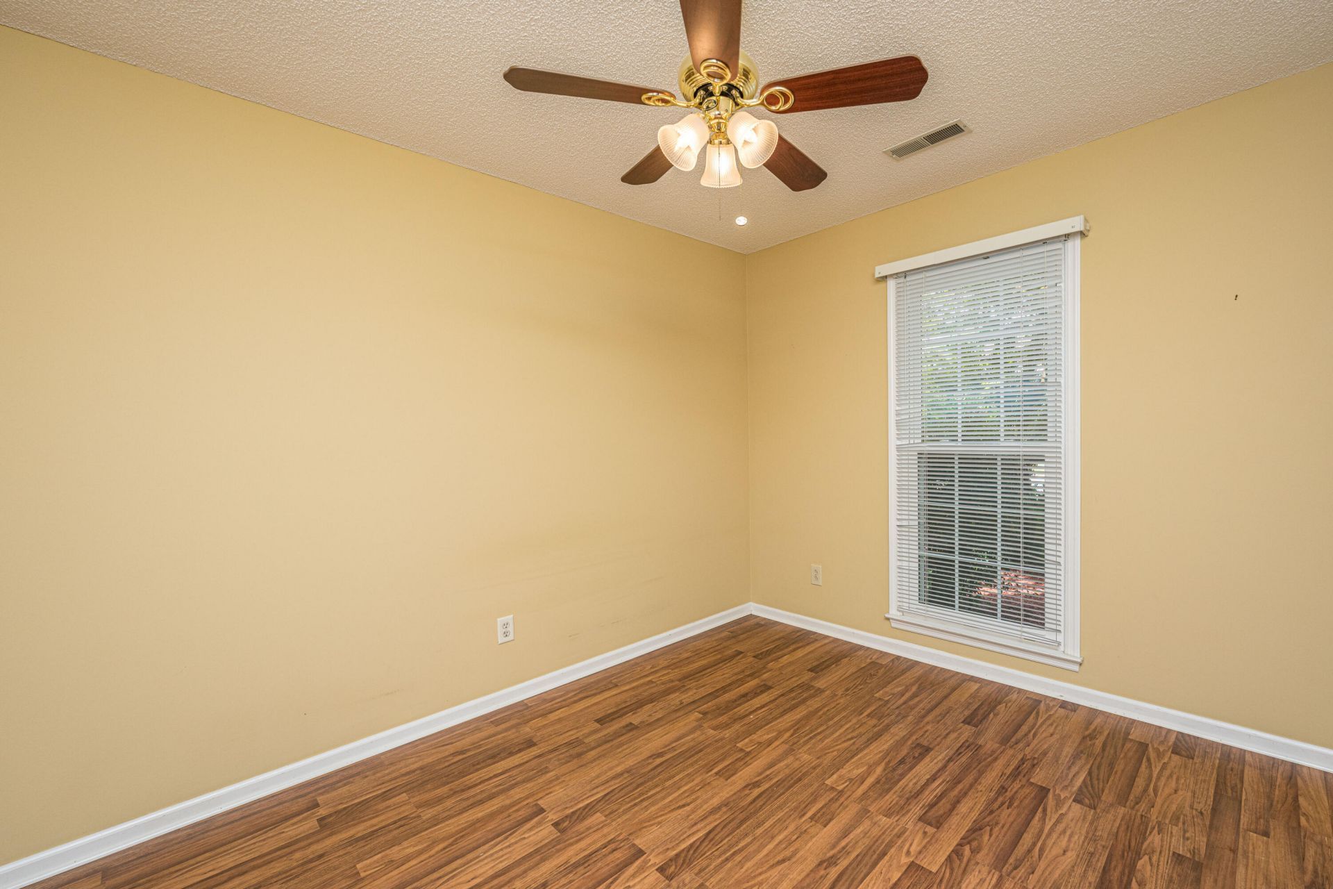 122 Ashton Drive Photo 25