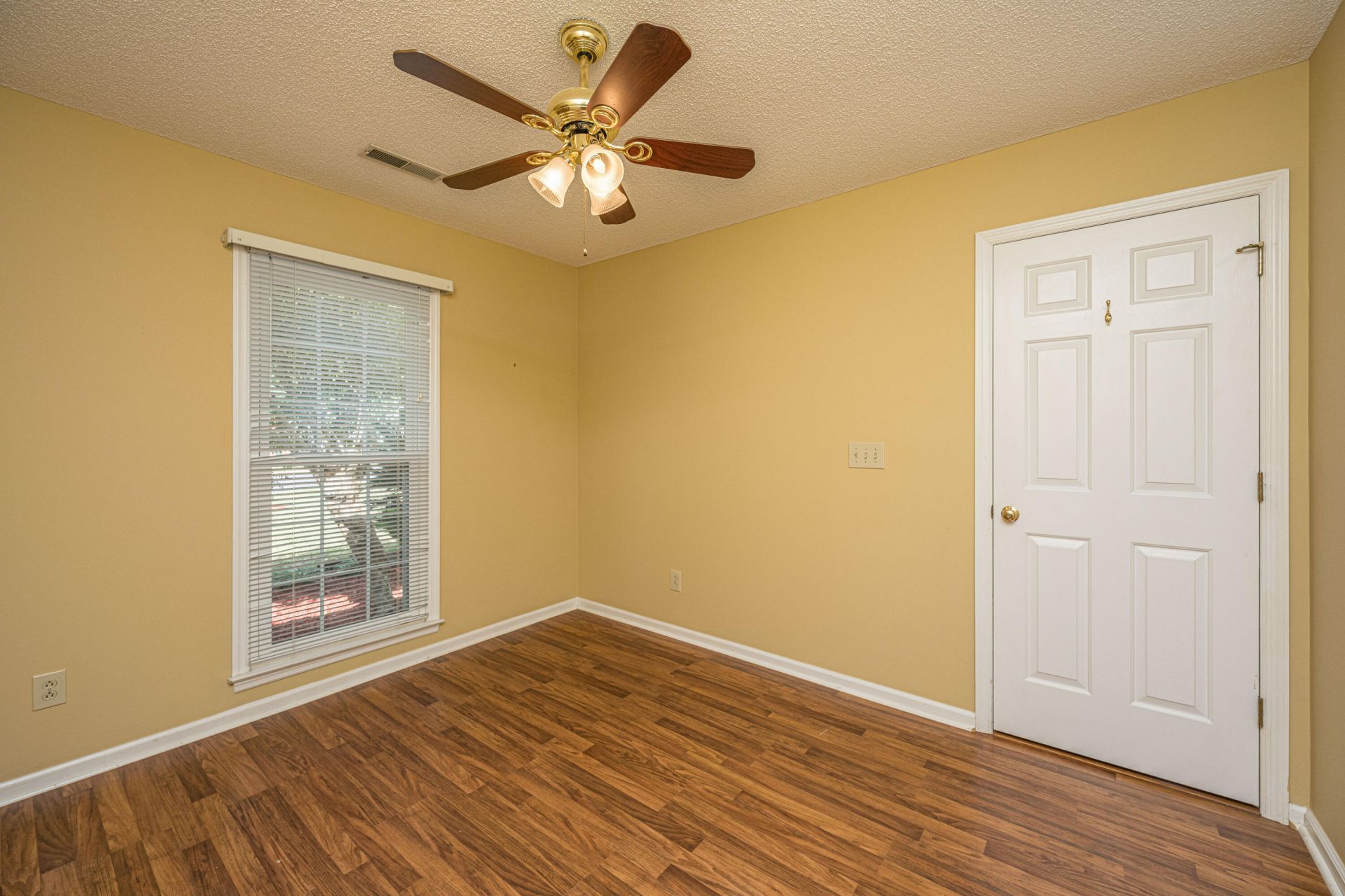 122 Ashton Drive Photo 26