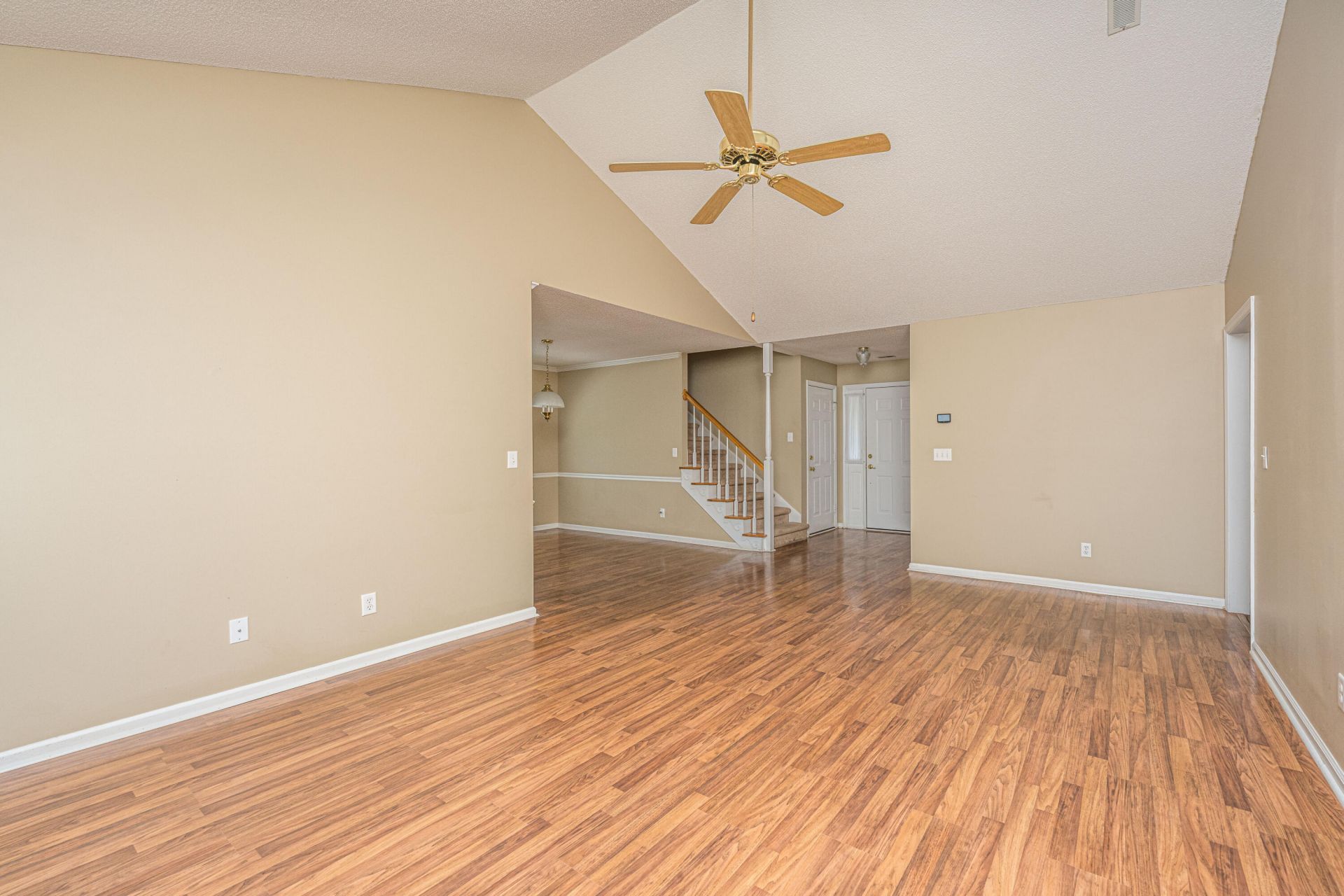 122 Ashton Drive Photo 6