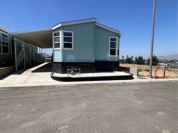 3444 Center Street, Unit 13, Riverside, CA 92501