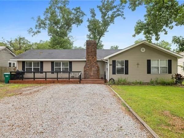 285 8TH STREET Drive , Ponchatoula, LA 70454