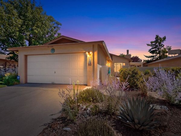 10500 Schenley Park Drive NE, Albuquerque, NM 87123