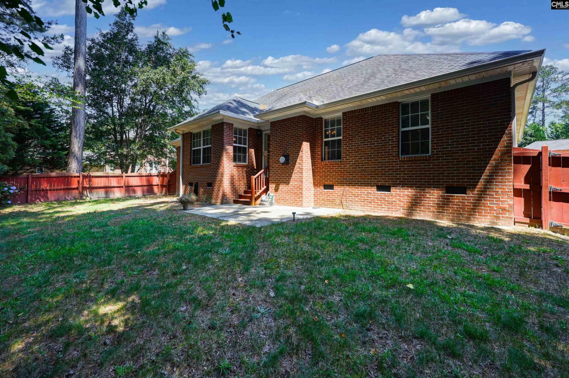 121 Frasier Bay Road  Photo 44